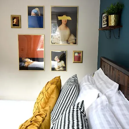 The Pink Door Bed & Breakfast